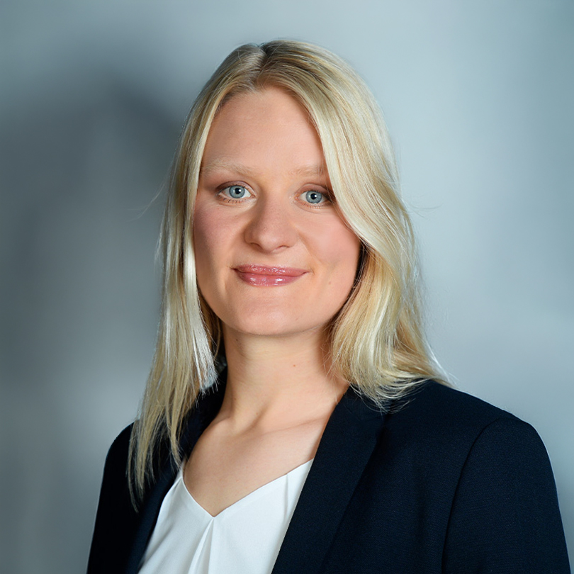 Dr. Janina Ertmer, German and European Patent Attorney, Senior Associate at BARDEHLE PAGENBERG